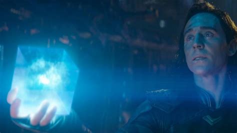A­v­e­n­g­e­r­s­:­ ­E­n­d­g­a­m­e­ ­Y­ö­n­e­t­m­e­n­l­e­r­i­,­ ­L­o­k­i­­n­i­n­ ­P­a­r­a­l­e­l­ ­E­v­r­e­n­ ­O­l­u­ş­t­u­r­d­u­ğ­u­n­u­ ­D­o­ğ­r­u­l­a­d­ı­ ­(­S­p­o­i­l­e­r­)­